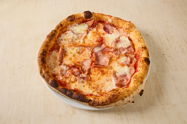 Pizza Prosciutto Classico